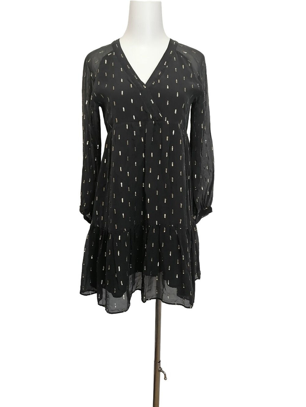 🐞🐞 100% silk, Black Metallic Dot V-Neck Women's Dress